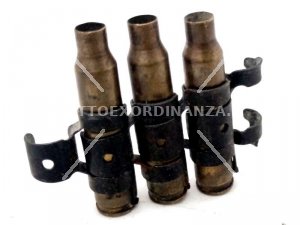 3 BOSSOLI M16 CAL 5,56x45 / 223 REMINGTON INERTI SU NASTRO